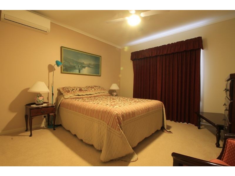 8 Elaine Court, Leongatha VIC 3953