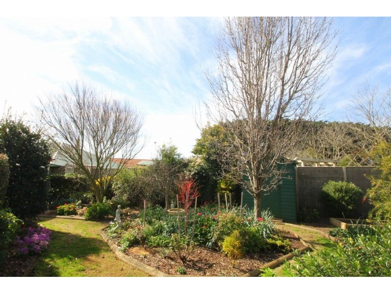 8 Elaine Court, Leongatha VIC 3953