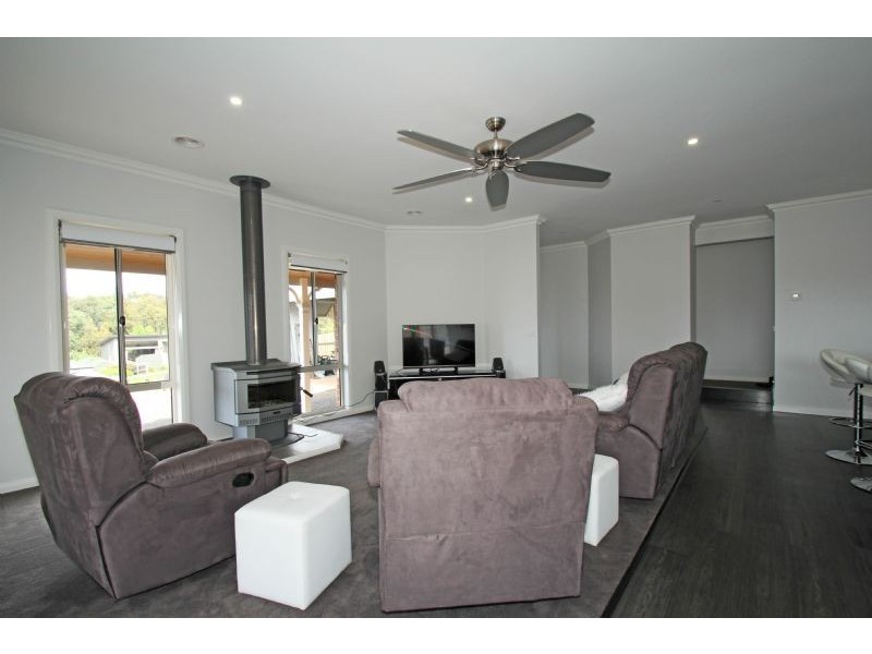 12 Silverback Place, Leongatha VIC 3953