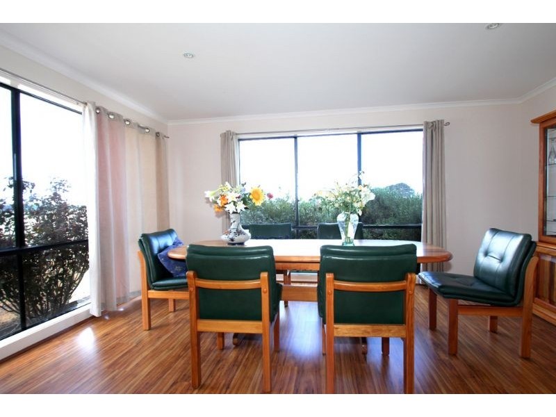 8 Eleanor Court, Leongatha VIC 3953