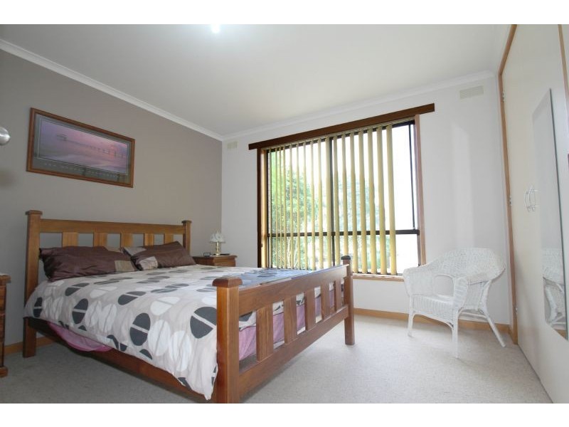 12 Horn Street, Leongatha VIC 3953