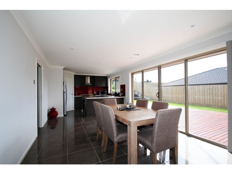 25 Eccles Way, Leongatha VIC 3953