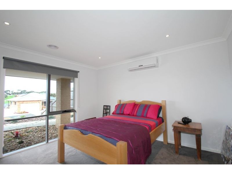 25 Eccles Way, Leongatha VIC 3953