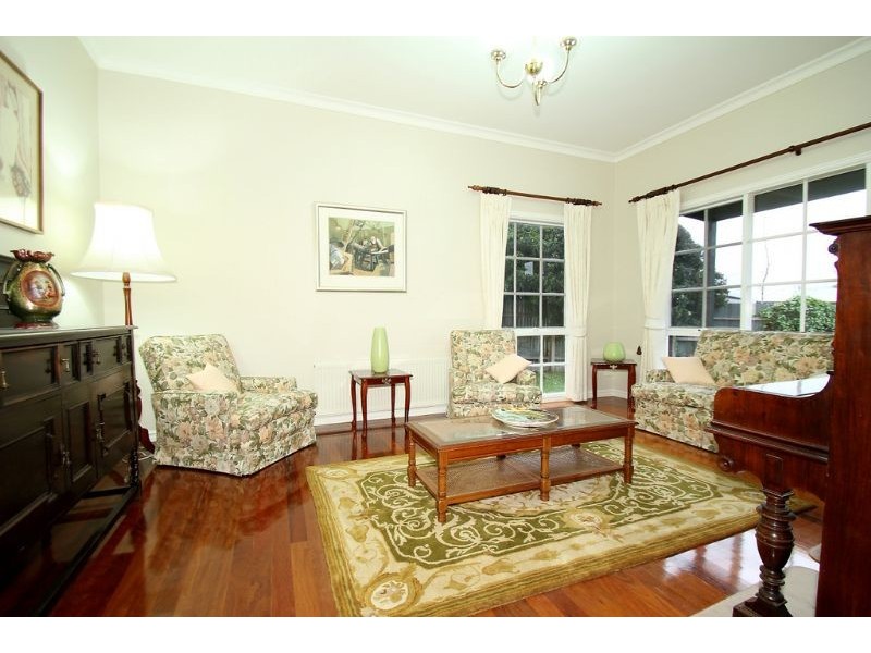45 Jeffrey Street, Leongatha VIC 3953
