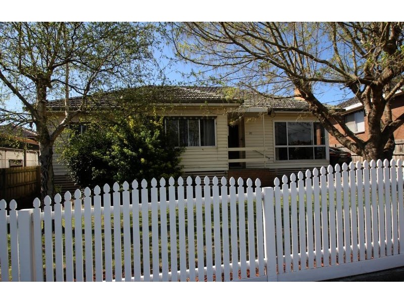 35 Brumley Street, Leongatha VIC 3953