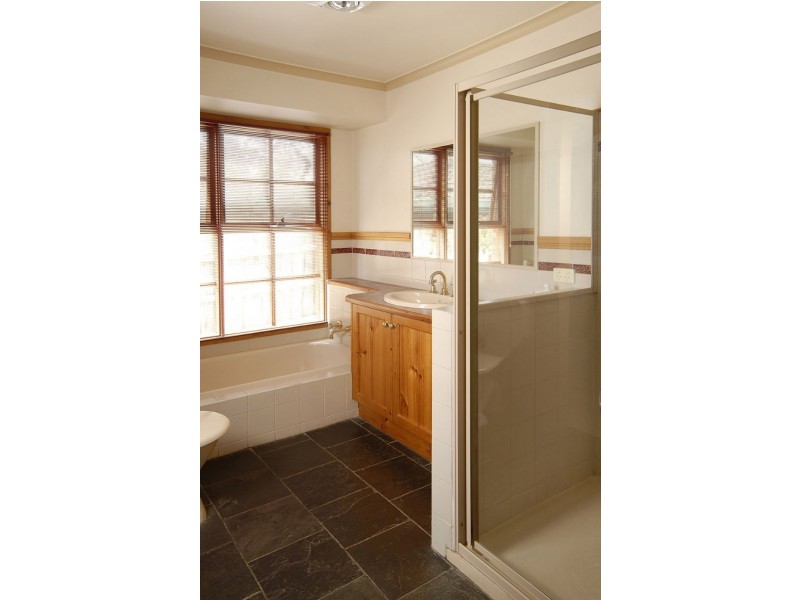 29 Griffin Road, Leongatha VIC 3953