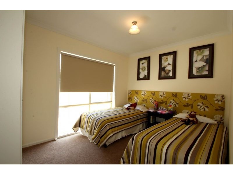 18 Parkside Close, Leongatha VIC 3953