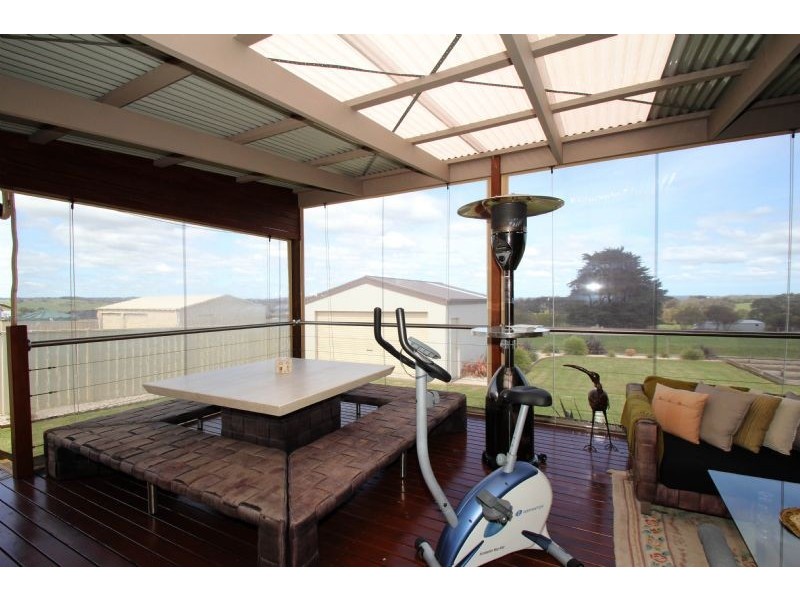 18 Parkside Close, Leongatha VIC 3953