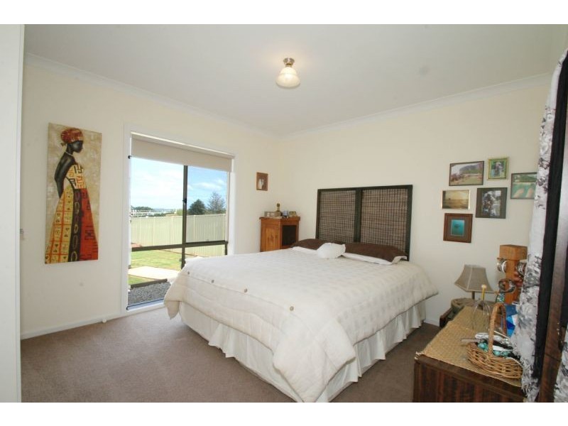 18 Parkside Close, Leongatha VIC 3953