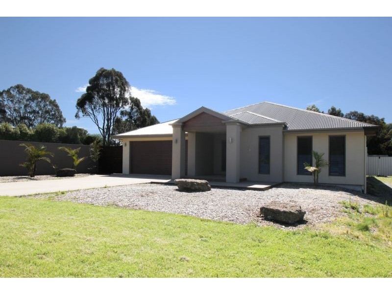 39 Main Street, Stony Creek VIC 3957