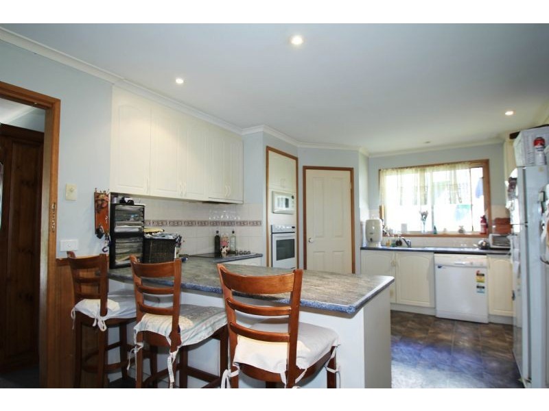 7 James Court, Leongatha VIC 3953