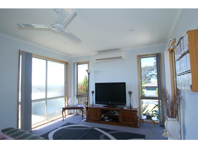 7 James Court, Leongatha VIC 3953