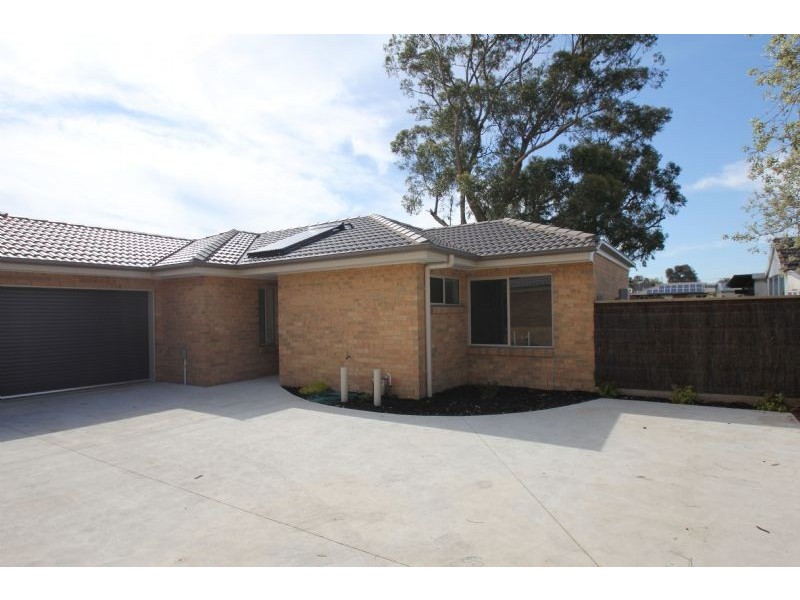 2 & 3/15 Allison Street, Leongatha VIC 3953