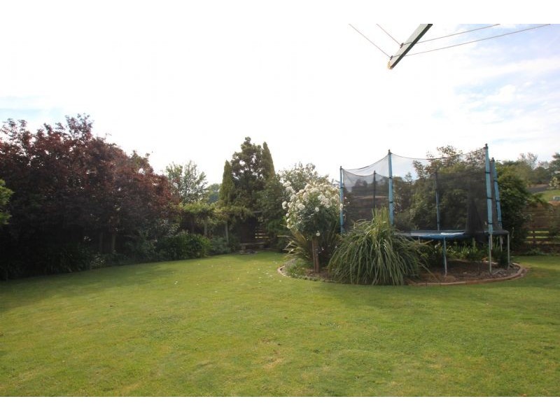 7 Clinton Court, Leongatha VIC 3953