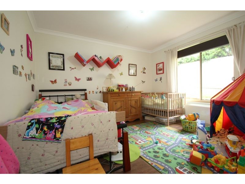 18 Laura Grove, Leongatha VIC 3953