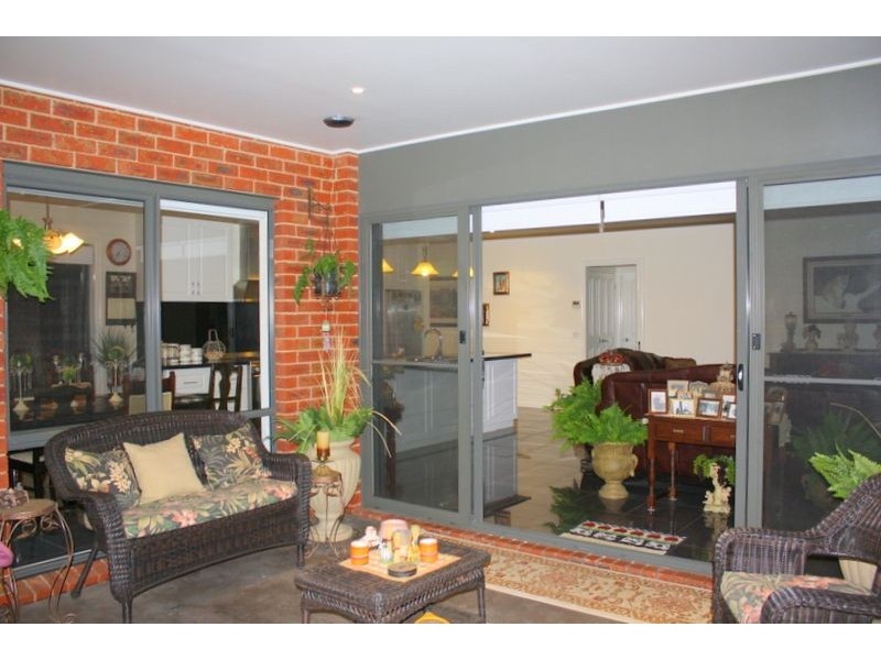 8 Woodford Place, Korumburra VIC 3950