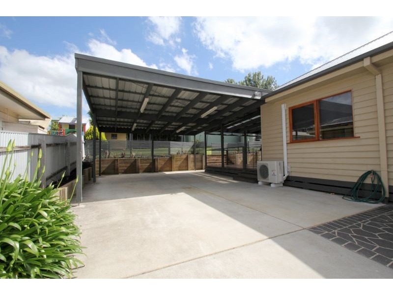 30 Parr Street, Leongatha VIC 3953