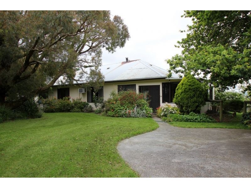 245 Buffalo North Road, Buffalo VIC 3958