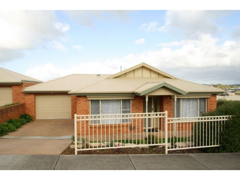 21/17 McDonald Street, Leongatha VIC 3953
