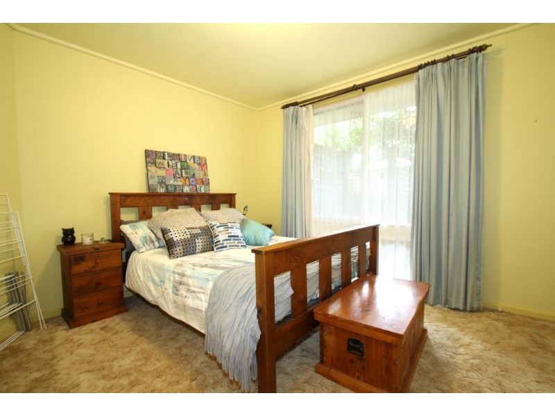 70 Ogilvy Street, Leongatha VIC 3953