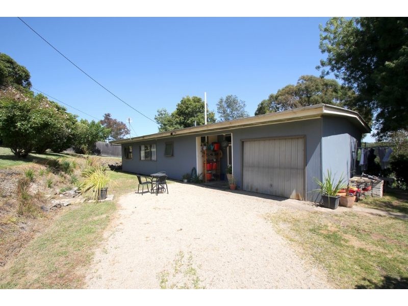 52 McKitterick Street, Meeniyan VIC 3956