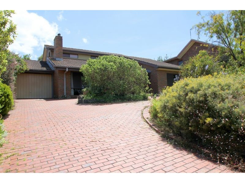 18 Callaway Crescent, Leongatha VIC 3953
