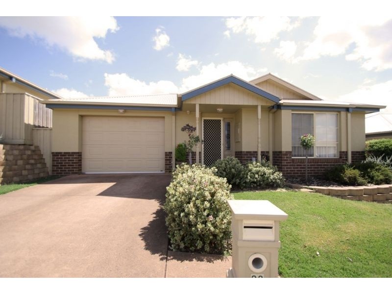 23/17 McDonald Street, Leongatha VIC 3953