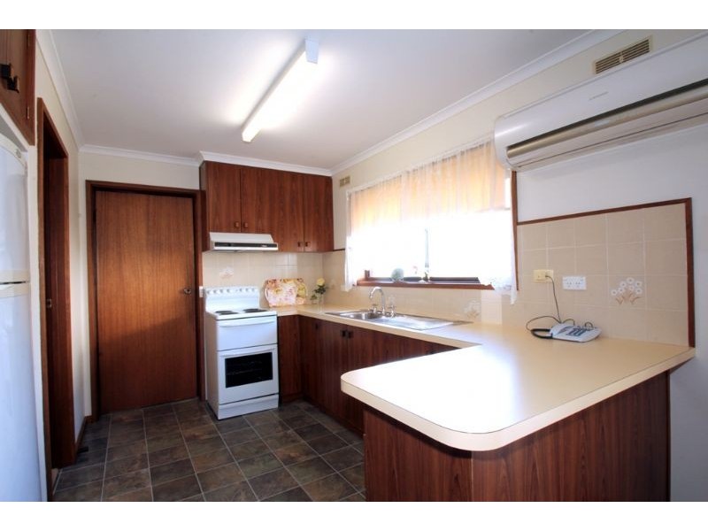 2/31 Peart Street, Leongatha VIC 3953