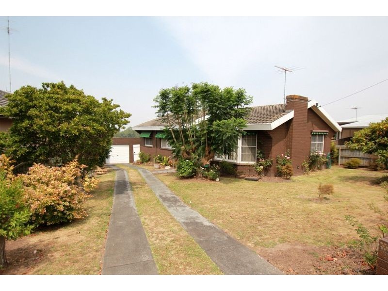 54 Peart Street, Leongatha VIC 3953