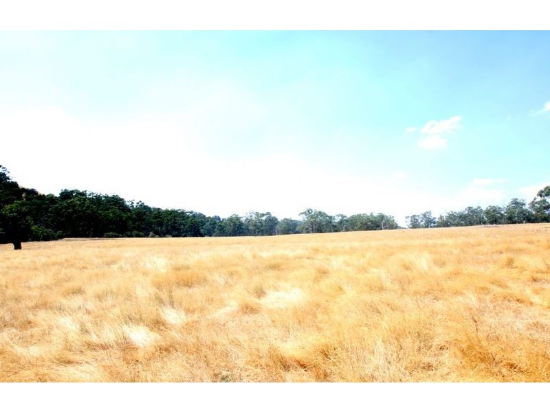 145 Koala Drive, Koonwarra VIC 3954