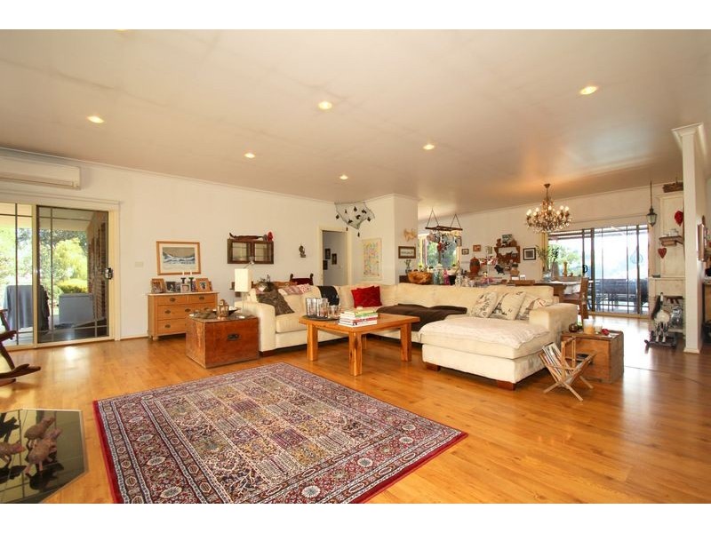 145 Peters Lane, Mirboo North VIC 3871