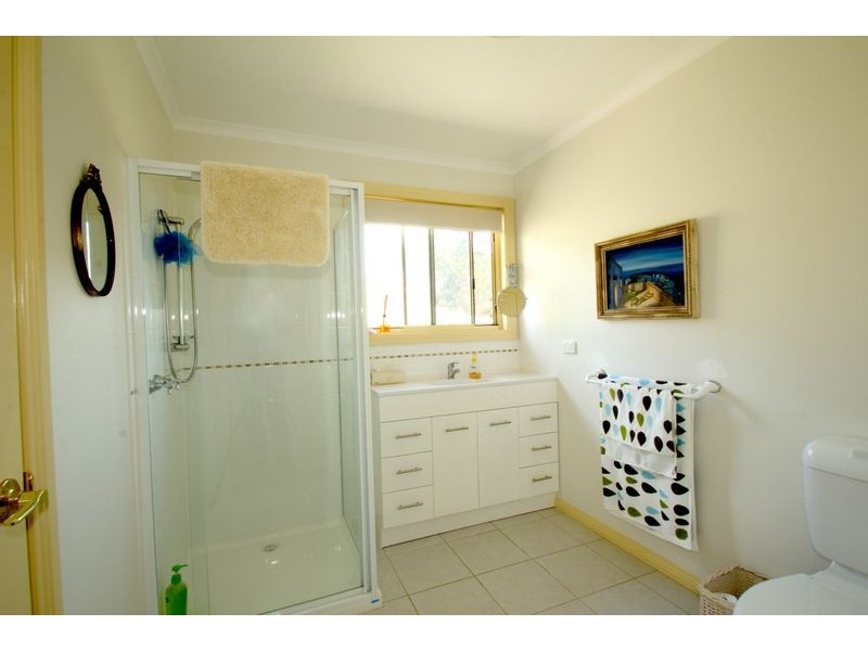 145 Peters Lane, Mirboo North VIC 3871