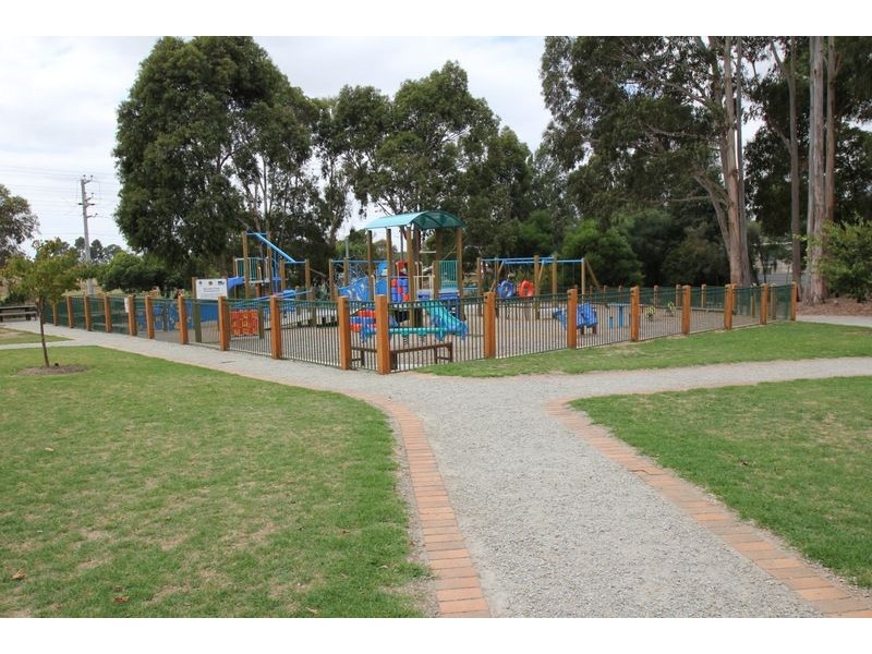 10 Bent Street, Leongatha VIC 3953