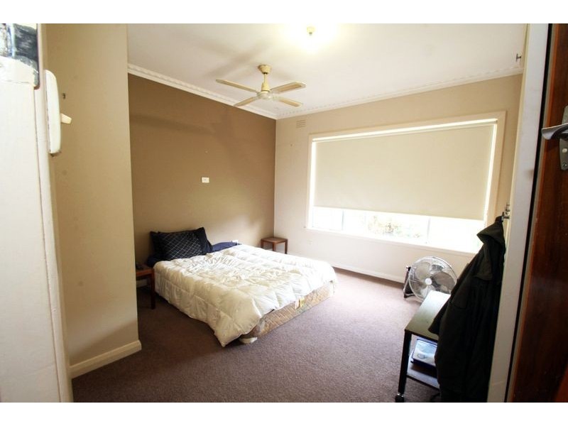 31 Blackmore Avenue, Leongatha VIC 3953