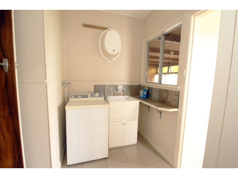 31 Blackmore Avenue, Leongatha VIC 3953
