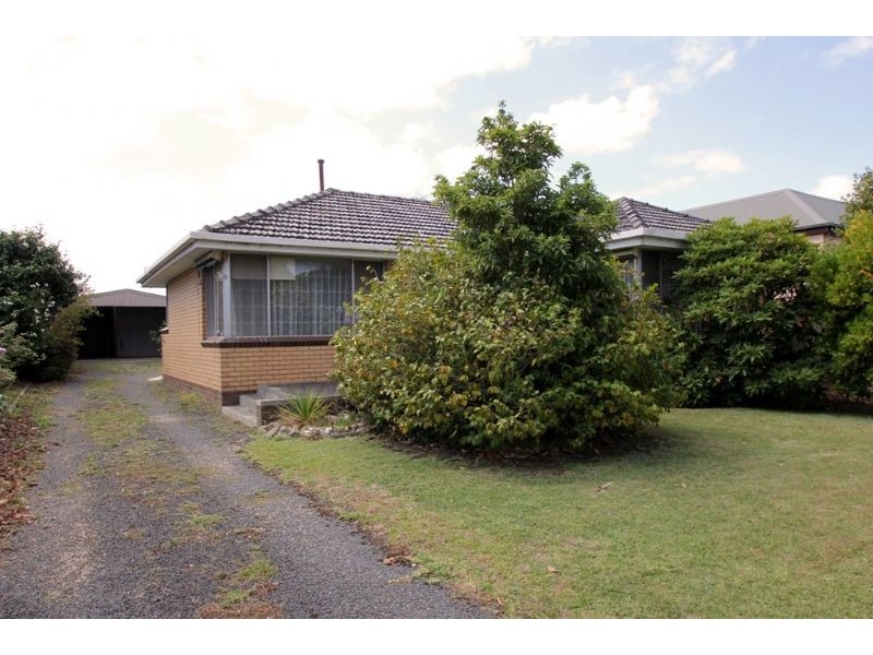 49 Peart Street, Leongatha VIC 3953
