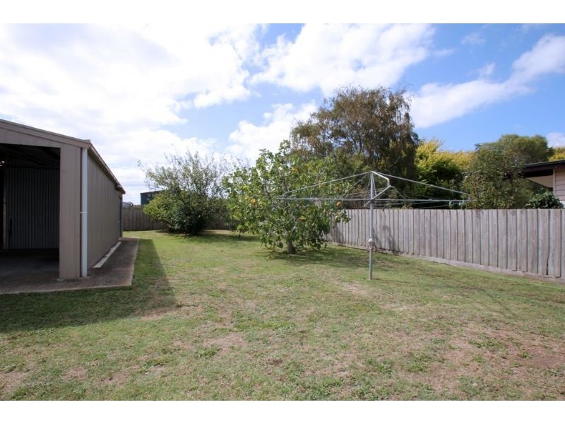 49 Peart Street, Leongatha VIC 3953