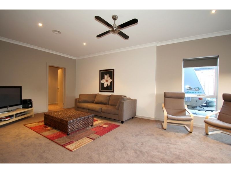 4 Silverback Place, Leongatha VIC 3953