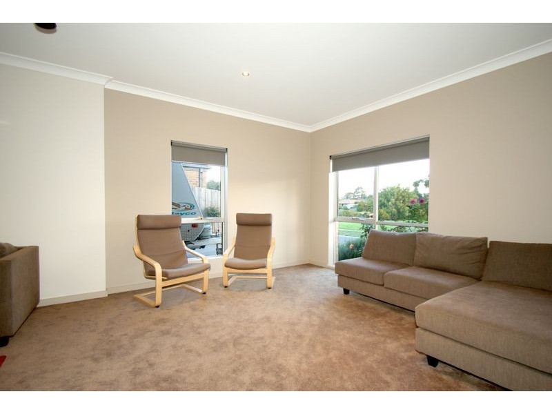 4 Silverback Place, Leongatha VIC 3953