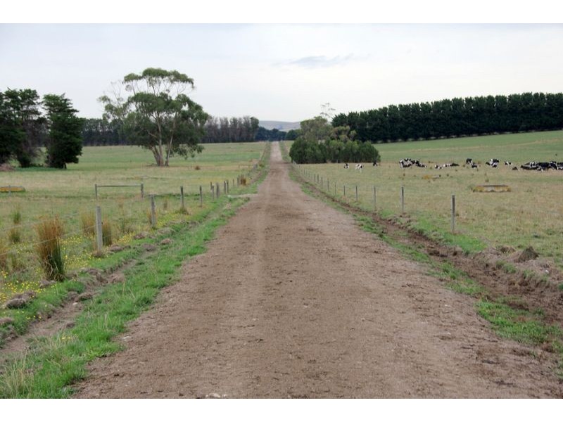 145 Gooleys Lane, Dumbalk VIC 3956