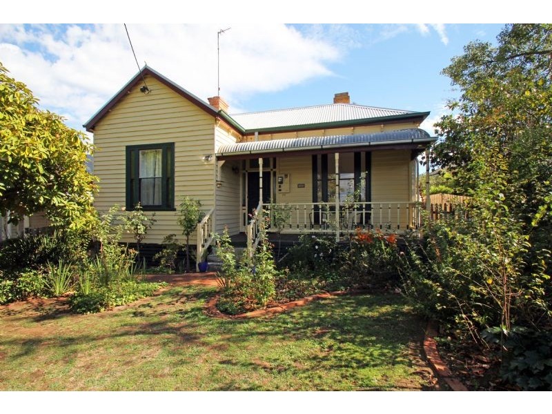 102 McCartin Street, Leongatha VIC 3953