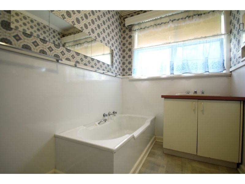 54 Horn Street, Leongatha VIC 3953