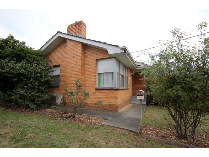 54 Horn Street, Leongatha VIC 3953