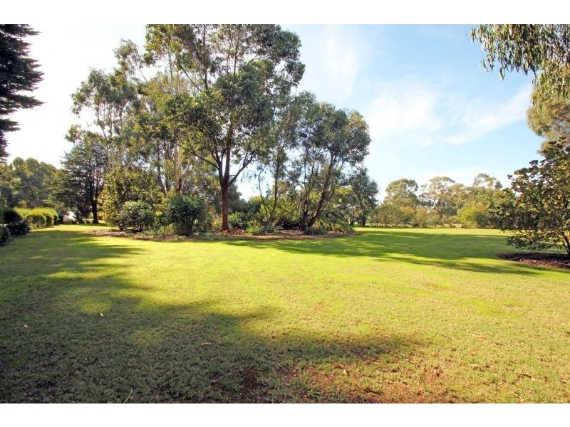 5 Davis Court, Leongatha VIC 3953