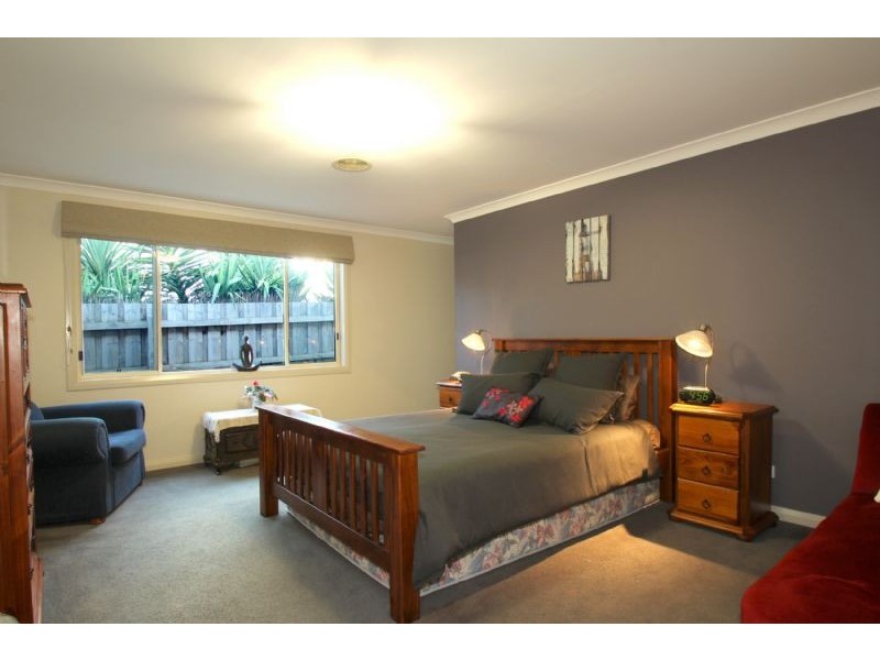 8 Norview Drive, Leongatha VIC 3953