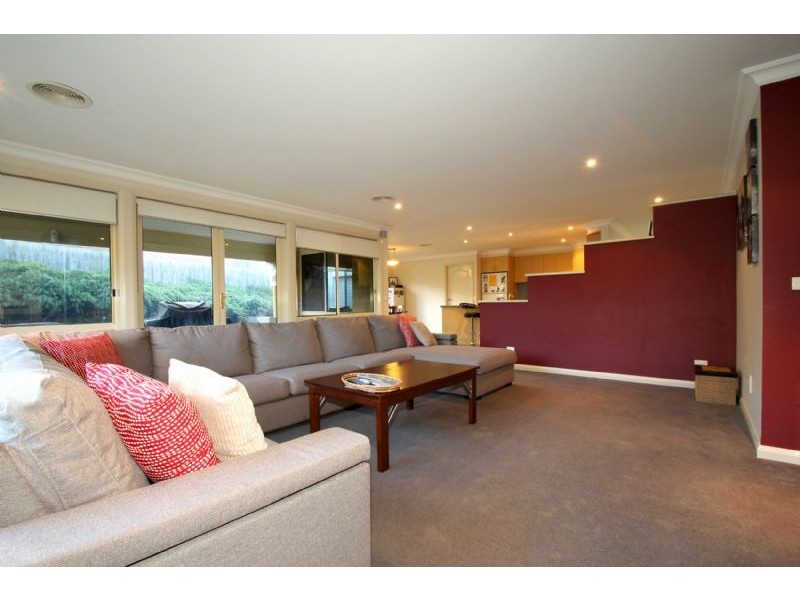 8 Norview Drive, Leongatha VIC 3953