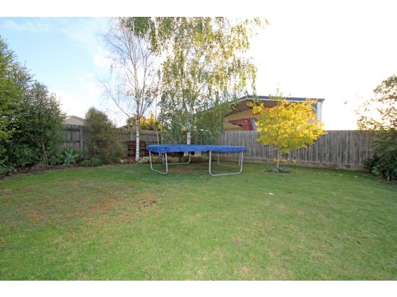 8 Norview Drive, Leongatha VIC 3953