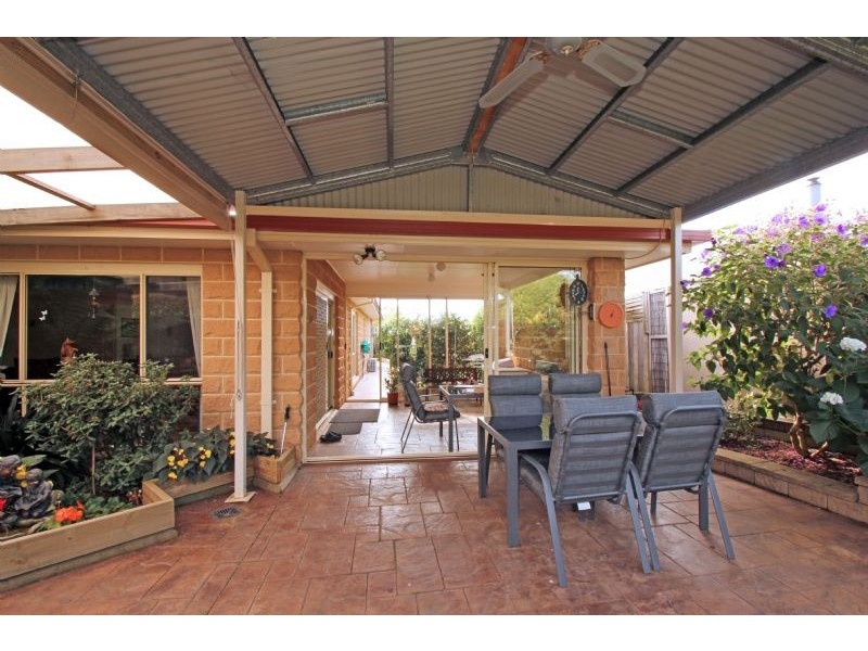 8 Elaine Court, Leongatha VIC 3953