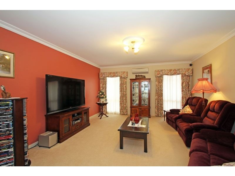 8 Elaine Court, Leongatha VIC 3953