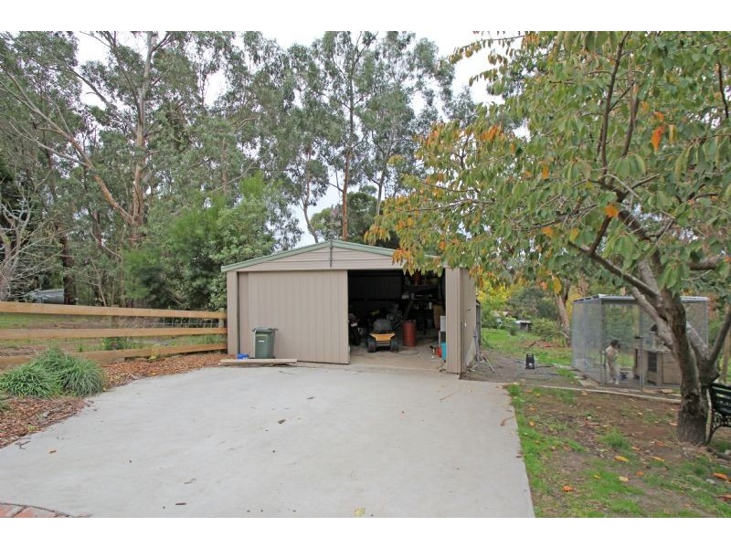 6-8 Bacon Avenue, Koonwarra VIC 3954